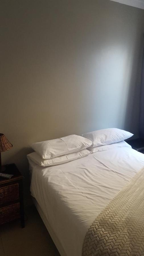 יוהנסבורג Tlelakufuma Guest House מראה חיצוני תמונה